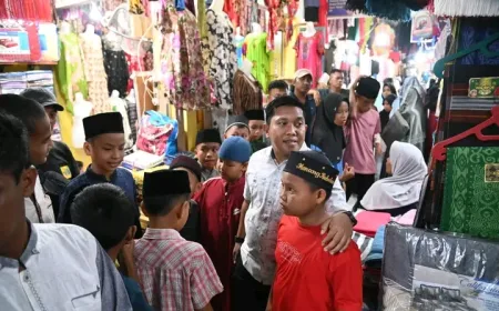 Wali Kota Sibolga Ajak Anak Yatim Belanja Lebaran untuk Perkuat Kepedulian Sosial Lokal
