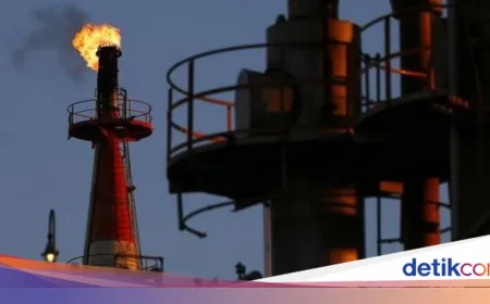 Harga Minyak Dunia Meroket 5% Setelah Serangan ke Iran, Inflasi Global Mengancam