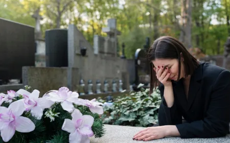 Memahami Keberagaman Ekspresi Duka: Dari Media Sosial hingga Ruang Privasi