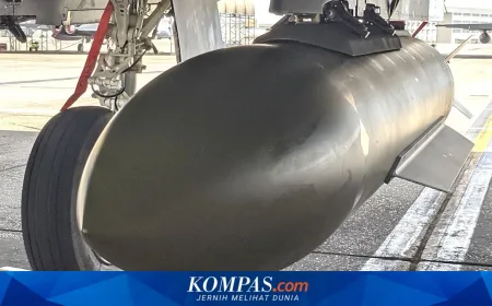 AS Jatuhkan Bom GBU-72 2,5 Ton Hancurkan Bunker Rudal Iran Dekat Selat Hormuz