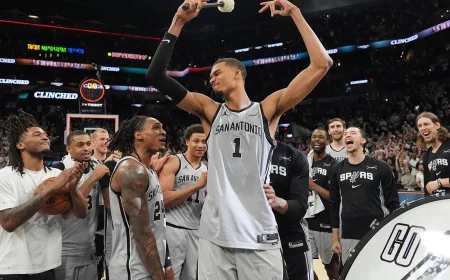 Victor Wembanyama Cetak Tembakan Bersejarah, Spurs Akhiri Paceklik Playoff 6 Musim
