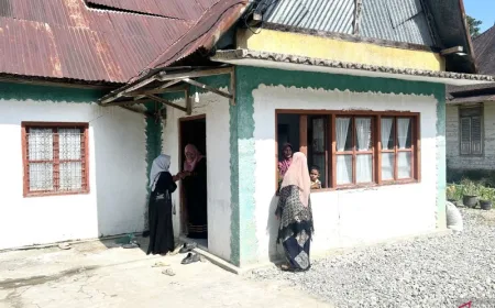 Dampak Bencana Membayangi, Warga Agam Rayakan Idulfitri dengan Suasana Sederhana