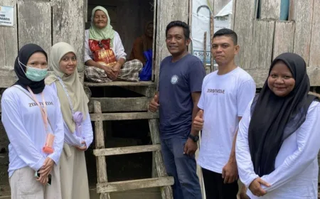 Bakti Sosial Ramadan IKA SMA Negeri 1 Lawa 2012 Perkuat Kepedulian dan Silaturahmi