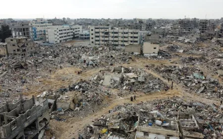 Salat Idulfitri di Gaza: Haru dan Nelangsa di Tengah Puing-puing Kota Hamad