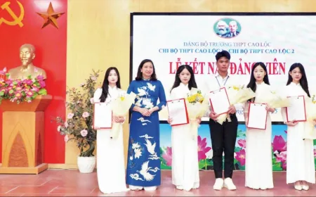 Meningkatkan Kualitas Organisasi Partai Akar Rumput di Daerah Perbatasan Lang Son