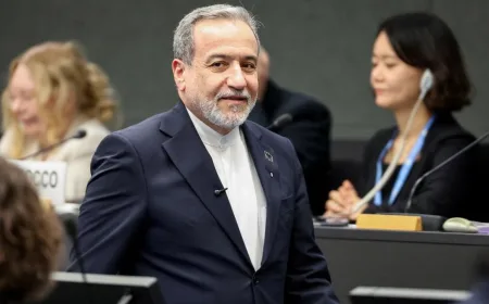 Iran Siap Bantu Kapal Jepang Amankan Pelayaran di Selat Hormuz