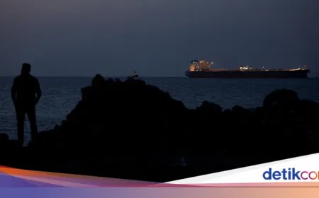 AS Cabut Sanksi Minyak Iran 30 Hari untuk Tekan Harga Minyak Dunia