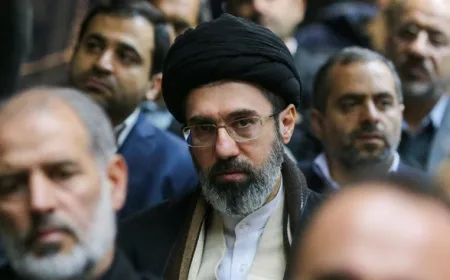 Mojtaba Khamenei Tegaskan Musuh Iran Sudah Retak, Serukan Persatuan Nasional