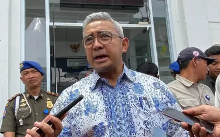 Farhan Soroti 100 Ribu Warga Miskin, Ingatkan Kepedulian Sosial Saat Lebaran