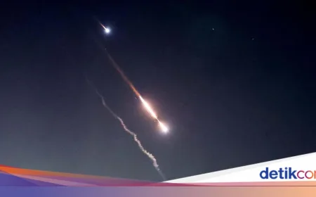 Rudal Iran Serang Fasilitas Nuklir Israel di Dimona, Puluhan Luka-luka