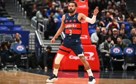 Trae Young Alami Cedera Ganda, Mungkin Absen Hingga Akhir Musim NBA