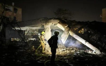 Rudal Iran Serang Fasilitas Nuklir Israel, 100+ Luka dan Kerusakan Parah