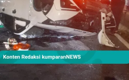 Kecelakaan Tunggal Toyota Rush di Jatinegara: Mobil Terbalik dan Kaca Pecah