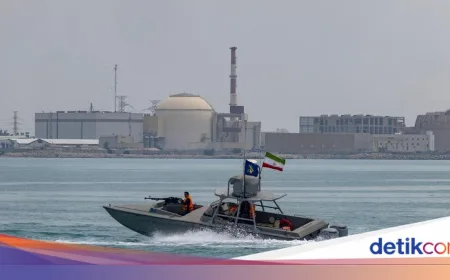 Iran Ancam Tutup Total Selat Hormuz Jika AS Serang Pembangkit Listrik