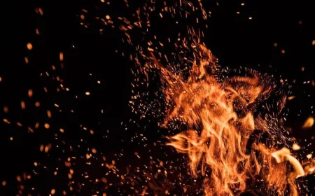 Ambulans Relawan Yahudi Dibakar di Luar Sinagoge London, Polisi Usut Tindak Anti-Semitisme