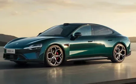 Xiaomi SU7 2026 Laris 15 Ribu Unit dalam 34 Menit, Ini Daya Tariknya