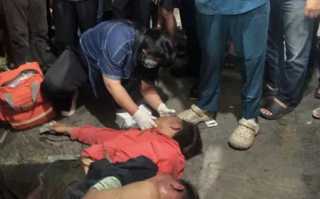 Dua Maling Motor di Ngagel Rejo Surabaya Babak Belur Dihajar Massa