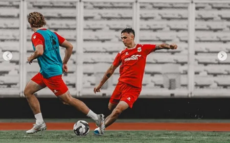 Respons John Herdman Soal Pria Mirip Luke Vickery Ikut Latihan Timnas Indonesia