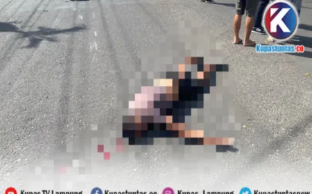 Kecelakaan Pasar Liwa Lampung Barat: Pengendara Motor Tergeletak Bersimbah Darah