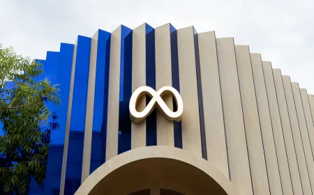 Meta PHK 700 Karyawan Saat Fokus pada AI, Eksekutif Dapat Hadiah Saham Baru