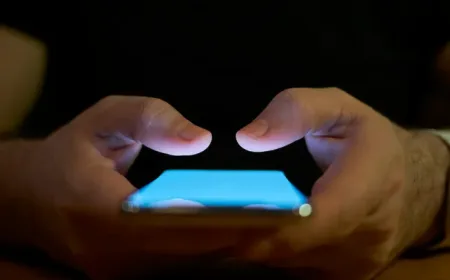 Meta dan YouTube Dinilai Bersalah Sebabkan Kecanduan Media Sosial, Denda Rp90 Miliar