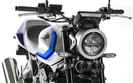Honda CB400 Super Four E-Clutch 2026: Legenda Motor Ikonik Hadir Kembali
