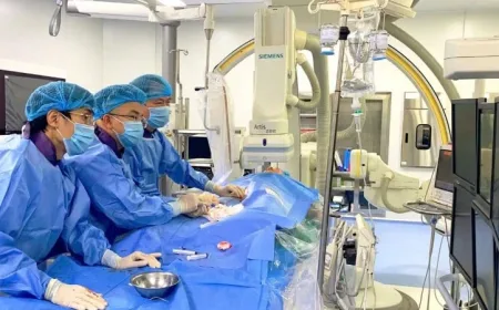 Intervensi Gabungan Tangani Penyakit Jantung Bawaan Kompleks pada Dewasa