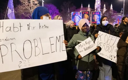 Austria Larang Siswi di Bawah 14 Tahun Pakai Hijab, Protes Meluas