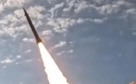 Detik-detik Iran Luncurkan Rudal Saat AS Tawarkan Negosiasi Perdamaian