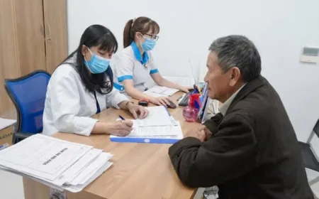 Gangguan Muskuloskeletal pada Lansia: Ancaman Diam yang Menggerogoti Mobilitas