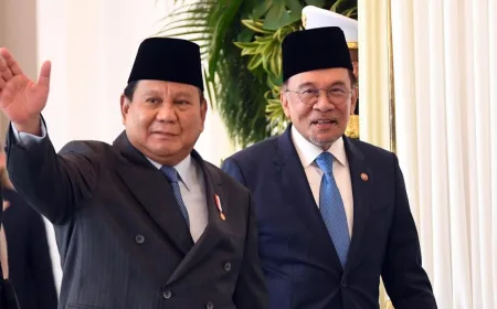PM Malaysia Anwar Ibrahim Ungkap Obrolan Strategis dengan Prabowo di Istana Jakarta