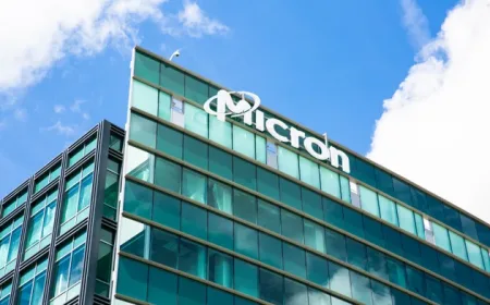 Saham Micron Tertekan Turun 23% Akibat Kekhawatiran Harga Memori dan Permintaan AI