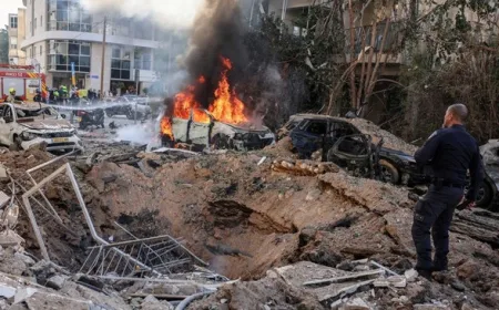 Serangan Rudal Iran Hantam Tel Aviv: Satu Kota Porak Poranda, Korban Berjatuhan