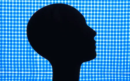 Marshall McLuhan dan Prediksi Tepatnya tentang AI Claude: Bagaimana AI Mengubah Kita