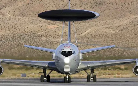 Jet Mahal E-3 Sentry AS Rusak Parah Usai Dirudal Iran di Arab Saudi