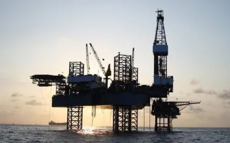 Harga Minyak Dunia Tembus US$116: Dampak Konflik Timur Tengah Makin Parah