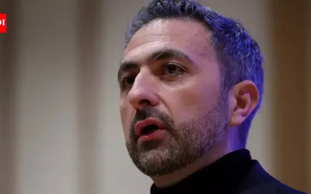 CEO AI Microsoft Mustafa Suleyman: Industri AI Akan Ditentukan oleh Skala Operasi, Bukan Model Terpintar