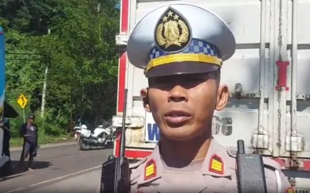 Kecelakaan Maut Pantura Situbondo: Adu Bus vs Truk, 2 Tewas dan Jalur Lumpuh