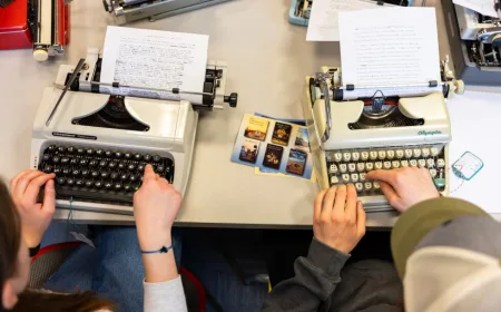 Dosen Cornell Gunakan Mesin Tik untuk Cegah Tugas AI dan Ajarkan Nilai Hidup