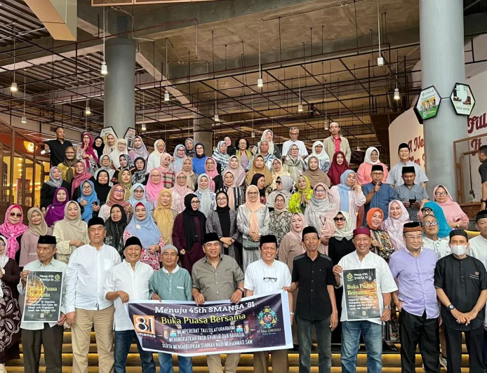 SMANSA 81 Gelar Buka Puasa dan Kegiatan Sosial Sambut 45 Tahun Alumni