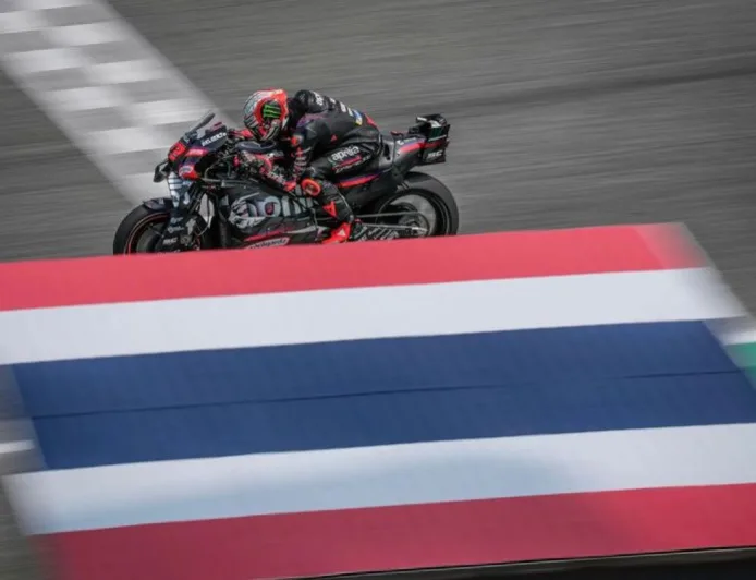 Marco Bezzecchi Juara MotoGP Thailand, Marc Marquez Gagal Finis