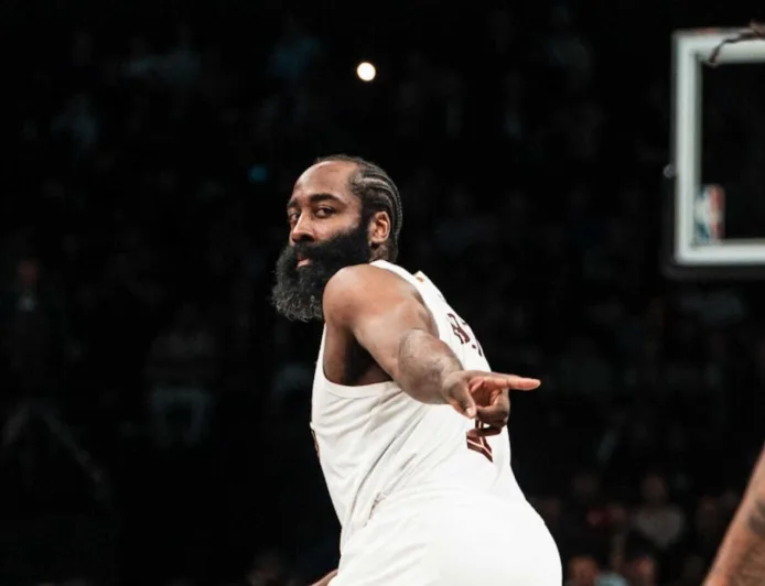James Harden Bawa Cavaliers Menang Meski Alami Cedera Ibu Jari Patah