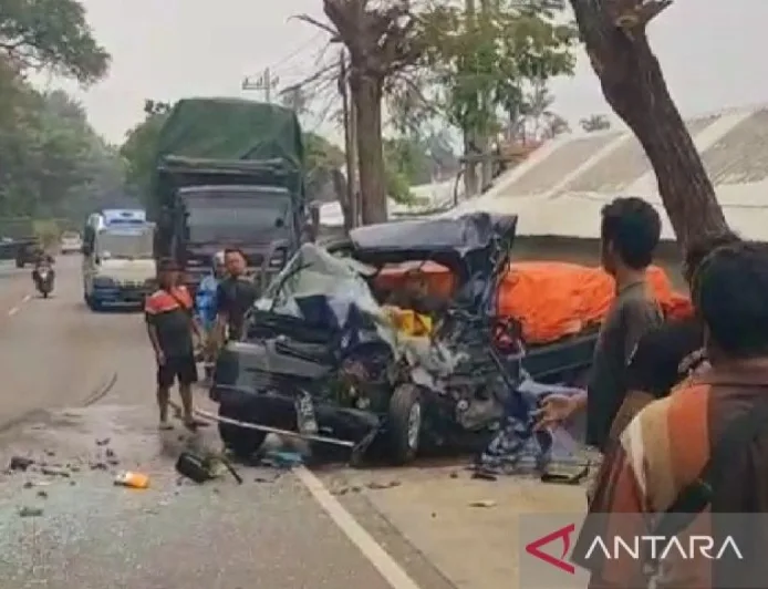 Kecelakaan Truk dan Pikap di Situbondo: Satu Orang Meninggal Dunia