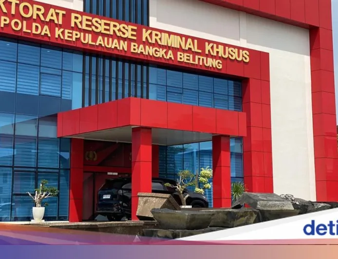 Polda Babel Gerebek Gudang Pengolahan Balok Timah Ilegal di Bangka Barat