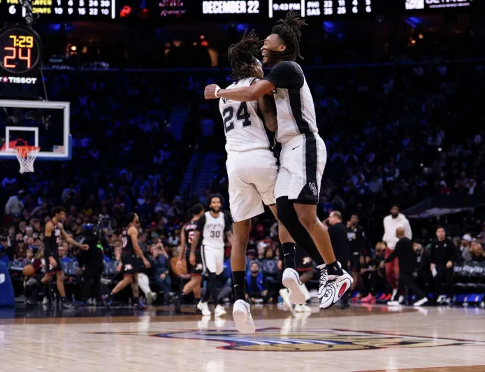 Spurs Bangkit Kuat Setelah Kekalahan Pertama dalam 12 Laga, Kalahkan 76ers 131-91