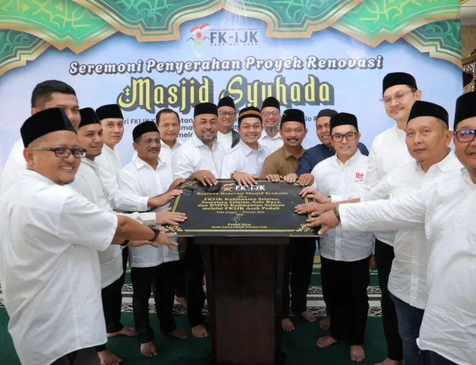 FKIJK Aceh Renovasi Masjid Syuhada Aceh Tamiang, Perkuat Kepedulian Sosial