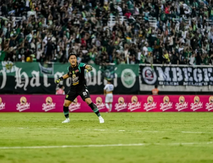 Mimpi Besar Kiper Timnas Ernando Ari Bawa Persebaya Juara Super League