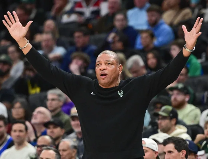 Doc Rivers Tegaskan Tidak Akan Pensiun Tahun Ini, Singgung Stephen A. Smith