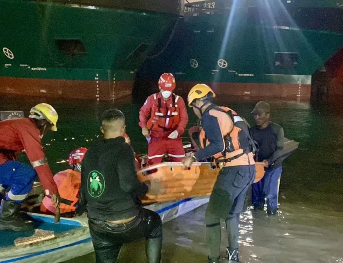 Tim SAR Temukan ABK Tugboat Terbalik di PT ASL Batam dalam Kondisi Selamat