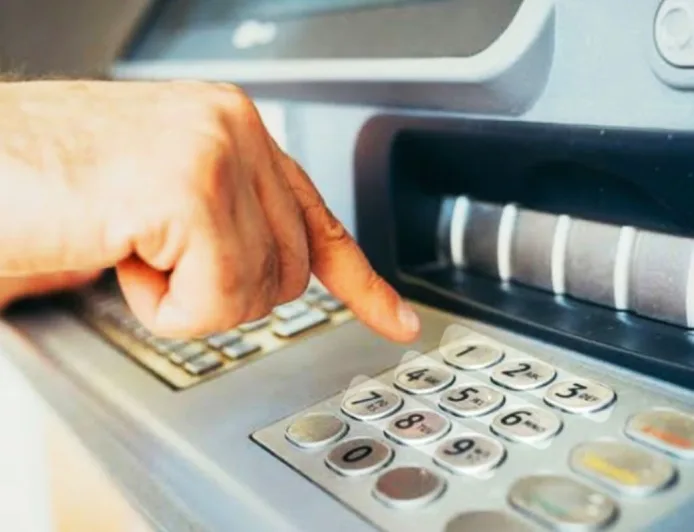 Modus Ganjal ATM di Sukaluyu Cianjur: Pelaku Terekam CCTV dan Kuras Saldo Korban